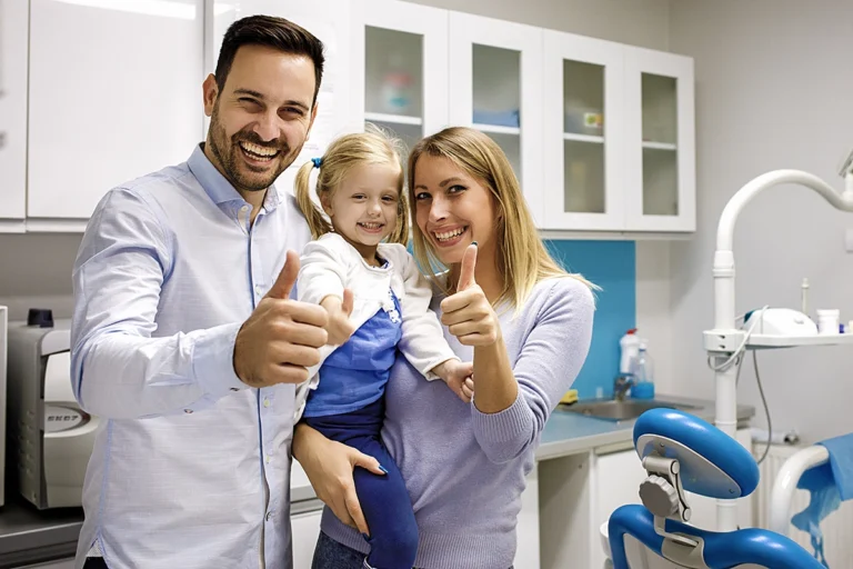 Why You Need a Family Dentist in Toronto: Benefits and Tips